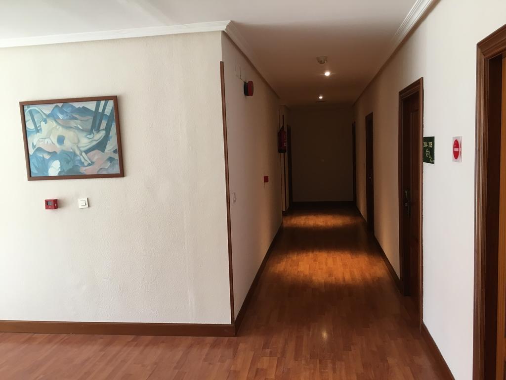 Hotel Valle De Ayala Llodio Esterno foto